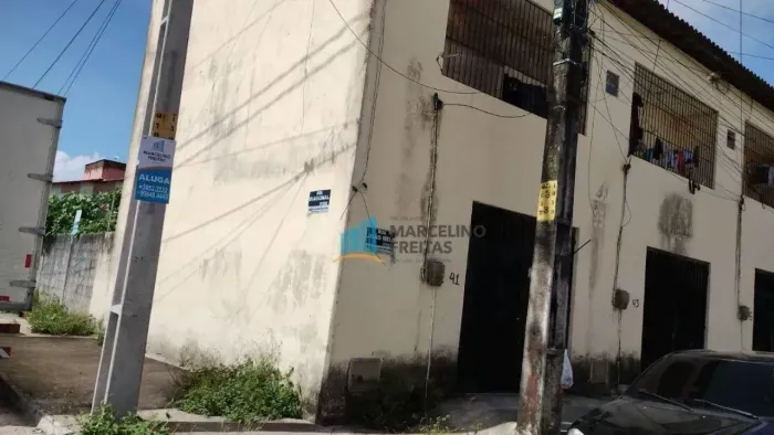 Terreno para alugar, 648 m² por R$ 1.509,00/mês - Barroso - Fortaleza/CE
