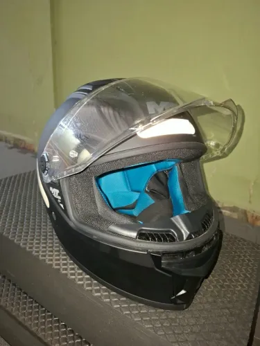 Capacete MT Stinger 2