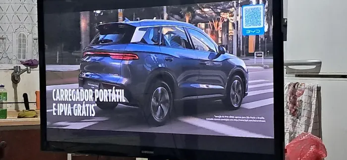 TV Samsung 43 polegadas não é smart