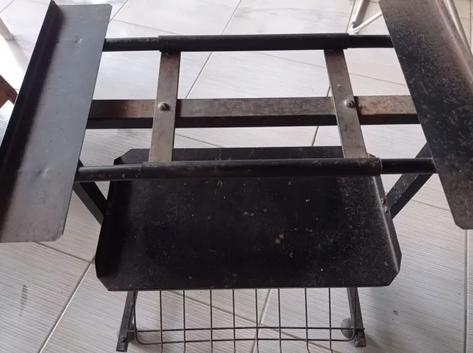 Suporte / Carrinho de Ferro Utilitário