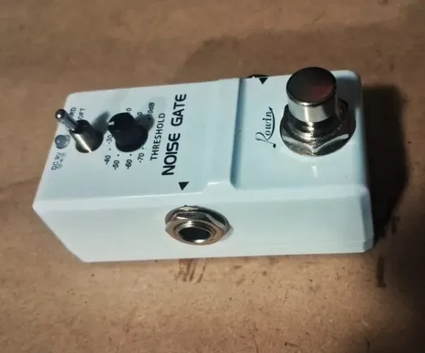 pedal noise gate Rowin