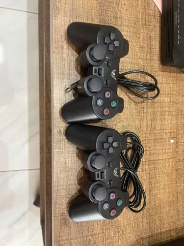 Vendo 2 controle de PS2 Novo