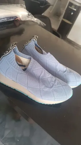 Tênis Carmen Steffens