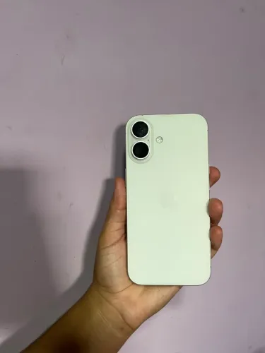 VENDO IPHONE 16