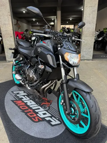 YAMAHA MT-07 2024 IMPECÁVEL - NA MARINGÁ MOTOS
