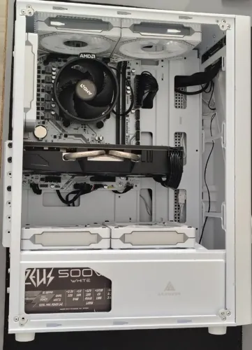 Computador Ryzen 3500x e RX580