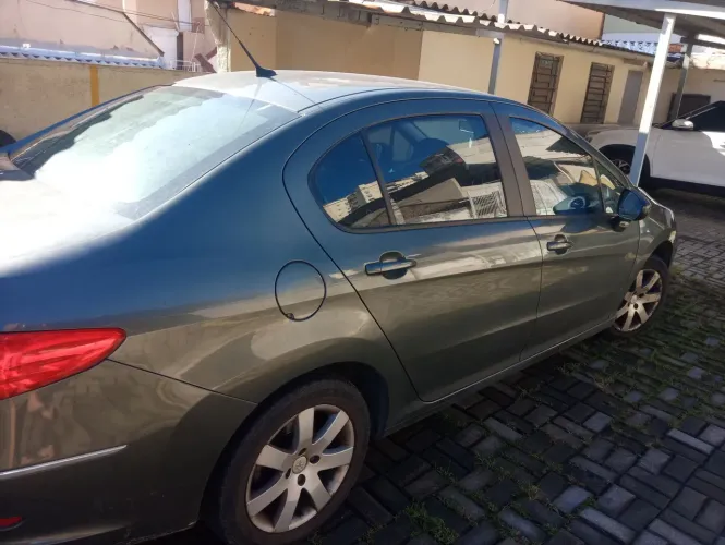 Peugeot 408 Sedan Allure 2.0 Flex 16V 4P Mec. 2012