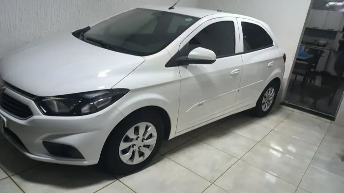 Chevrolet Onix Hatch LT 1.0 8V Flex Mec. 4P 2019