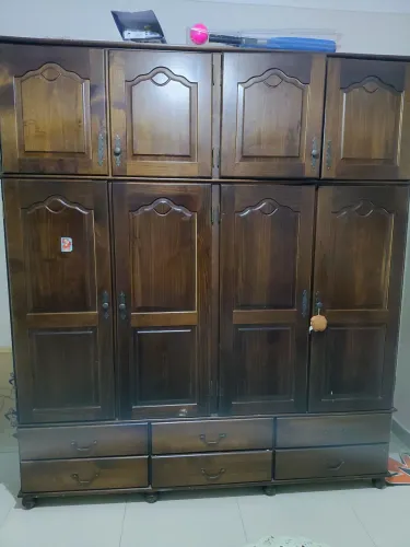 Vende se guarda roupa