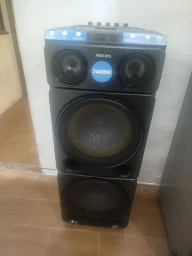 Caixa de som Philips 2400w