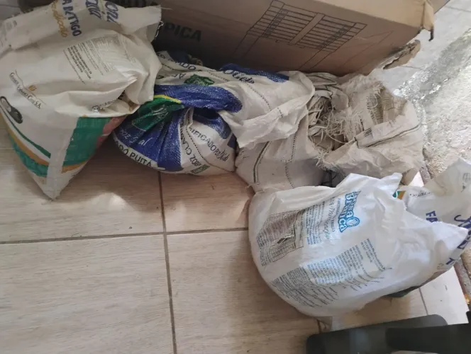 Vende-se areia lavada