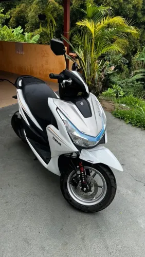Yamaha Fluo 125 Connected (híbrido) 2026