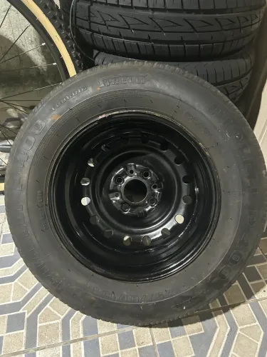 175/70/13 Pirelli