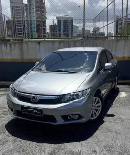 Honda Civic Sedan LXR 2.0 Flexone 16V Aut. 4P 2014
