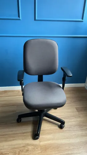 Cadeira Ergonômica Cavaletti