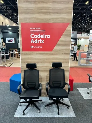 cadeira, poltrona presidente com regulagem ideal escritotio,recepção,sala de estudo