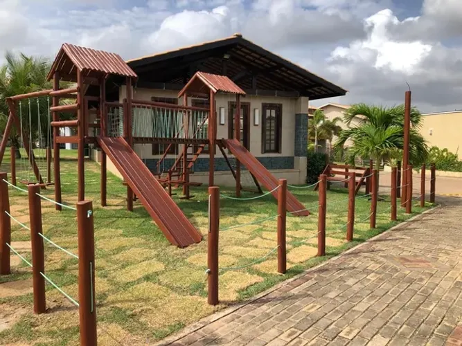 Playgrounds de Madeira Eucalipto Tratado