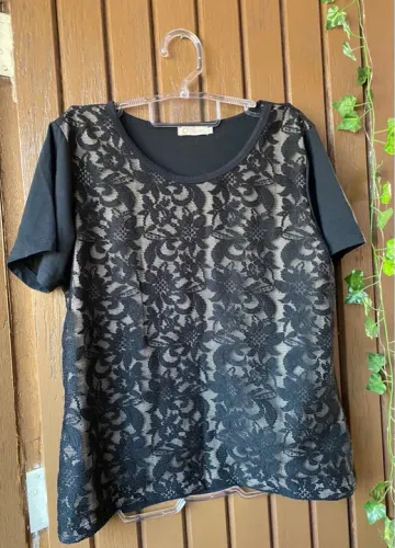 Blusa de Bordada Criatiff Preta