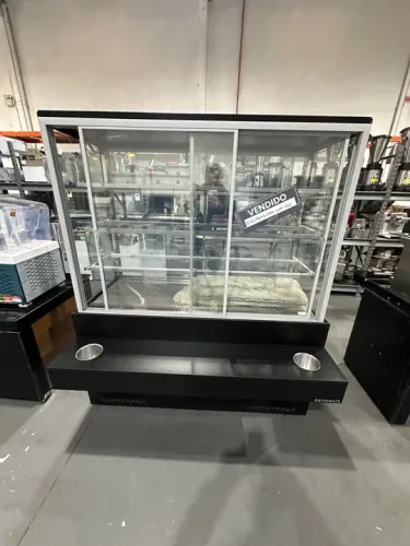 Vitrine prime refrigerada  alta self service 1,5M Refrimate 