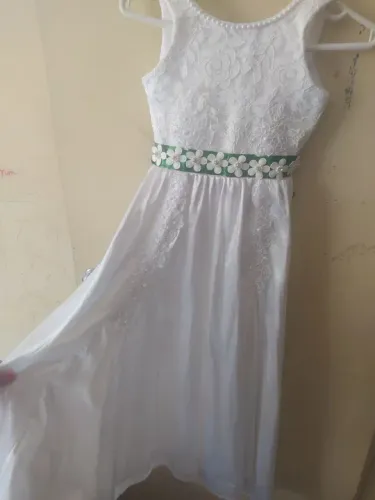 Vestidos Brancos de Renda