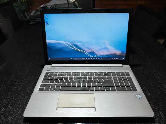 Oportunidade - Notebook HP 250 G7 | Intel Core i5 | 8GB RAM | Tela 15,6"