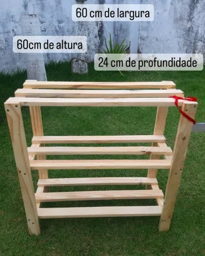Sapateira em pinus