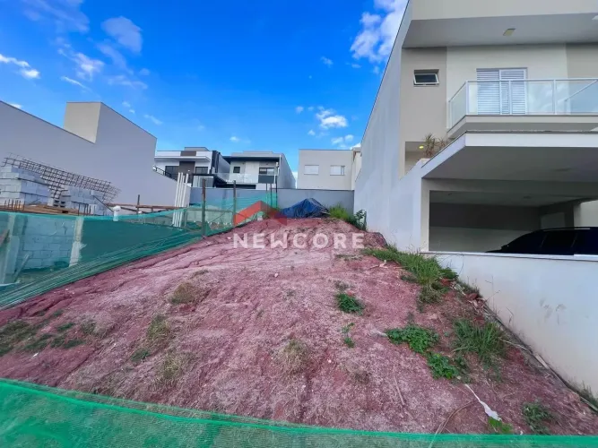 Lote em condomínio em Rua das Cicas - Loteamento Reserva da Mata - Jundiaí/SP