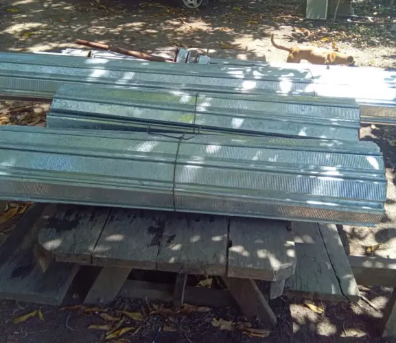 Portas novas de enrolar para comércio