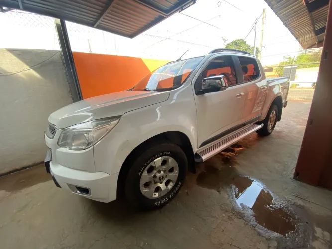Chevrolet S10 Pick-up LTZ 2.4 F.power 4X2 CD 2014