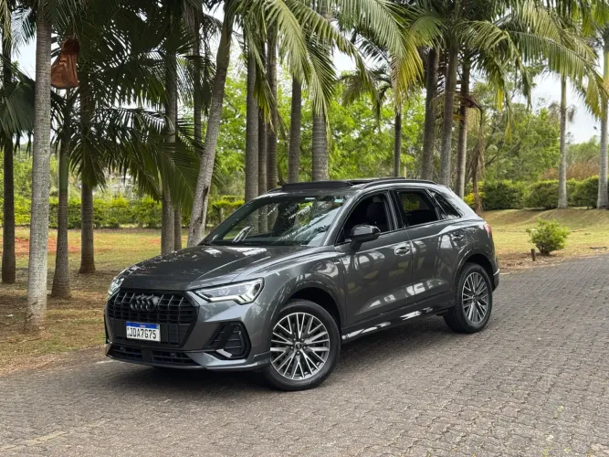 Audi Q3 Perf. Black 2.0 TFSI Tiptr. Quattro 2023