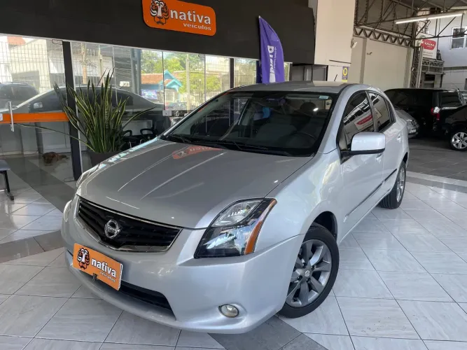 Nissan Sentra S 2.0 16V CVT (flex) 2011