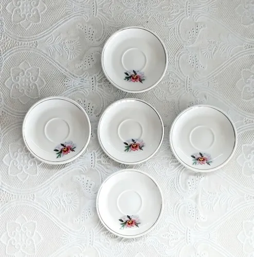 5 pires policromia orquídea porcelana Rami