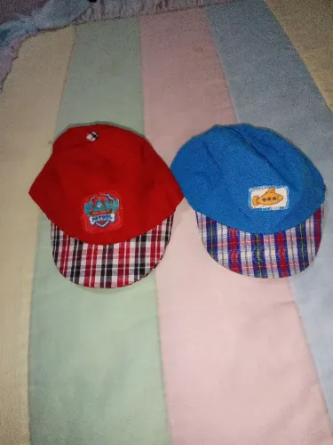 Chapéus de bebê - Paw Patrol e Submarino