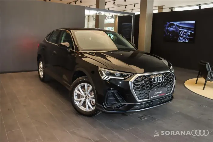 Audi Q3 Performance 2.0 TFSI Tiptr. Quattro 2023