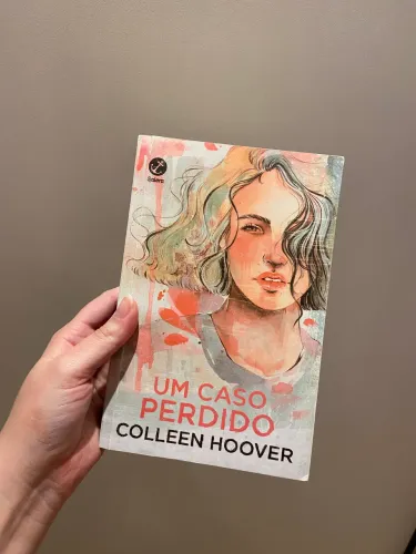 Livro Um Caso Perdido - Colleen Hoover