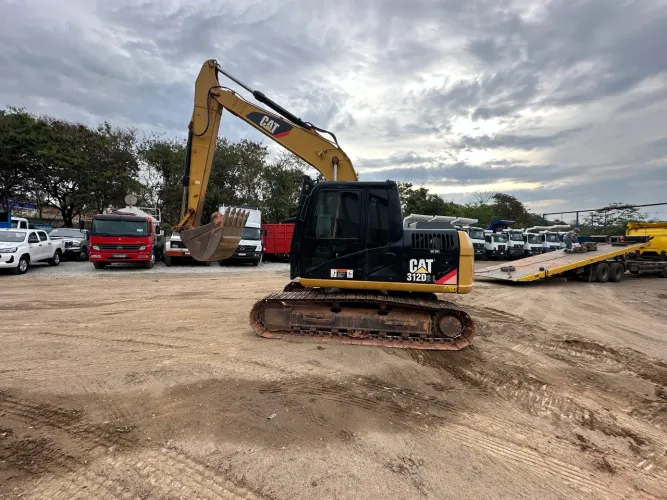 Escavadeira Caterpillar 312D 2L 2016