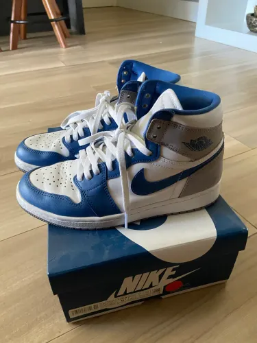 Tênis Nike air jordan