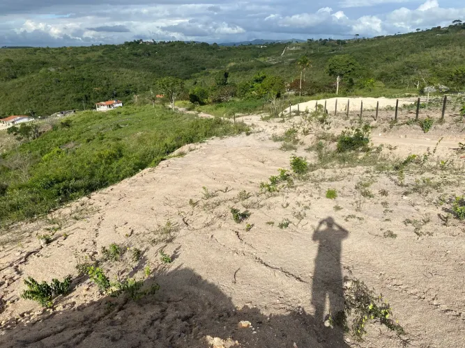 Vende-se terreno em Saire próximo do hotel fazenda monte castelo