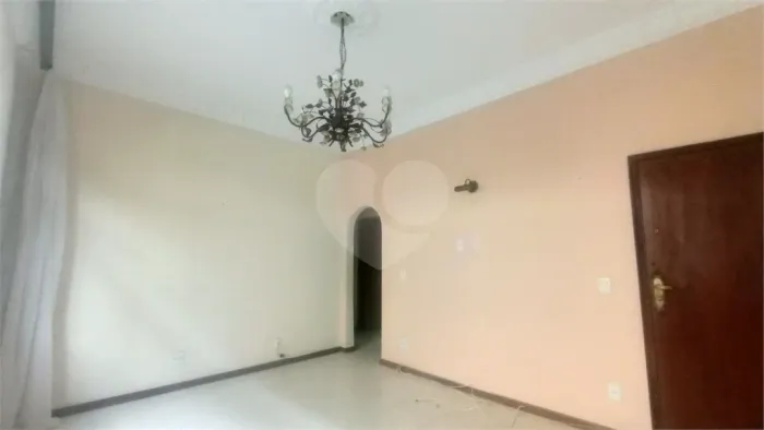 Apartamento à venda com 2 quartos, sendo 1 suíte, no condomínio Solares Da Torre, Rio de J
