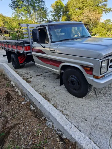 Vende-se F4000 MWM motor 229 quinta marcha 