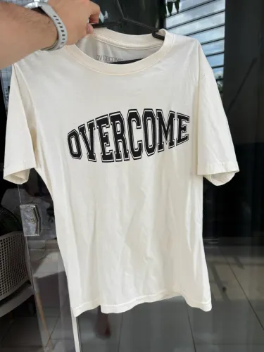 Camiseta overcome M