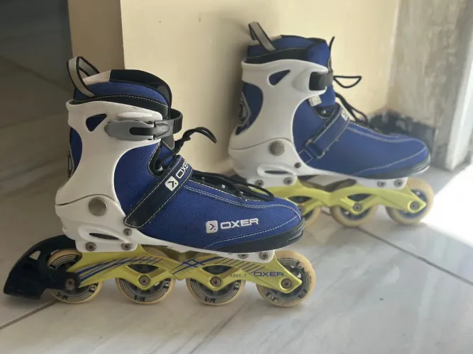 Excelente Patins - Marca: Oxer Abec 7