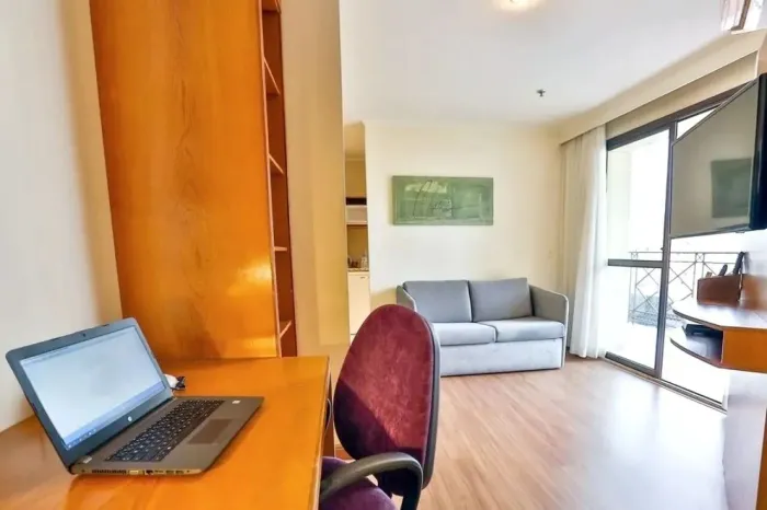 Flat no Itaim Bibi com 02 Dorms no Pool ***Quality Suítes Long Stay Vila Olímpia***