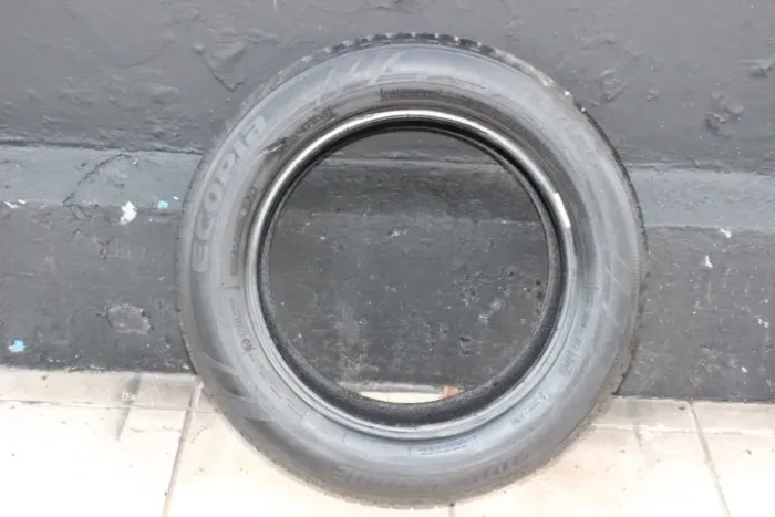 Pneu Usado Bridgestone Ecopia 185 60 Aro 15