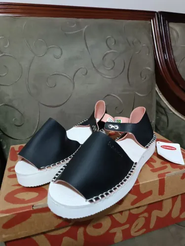 Vendo Sandália Da Havaianas 