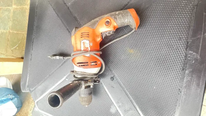 Furadeira Impacto Black Decker
