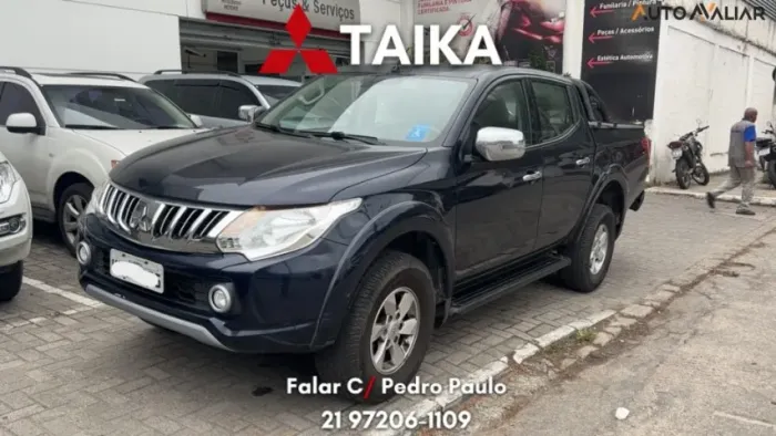 Mitsubishi L200 Triton HPE 4x4 2.4 AUT 2018 - 103.000 km - Falar c/ Pedro Paulo