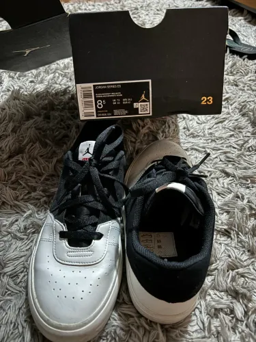 Tênis Jordan Series 40