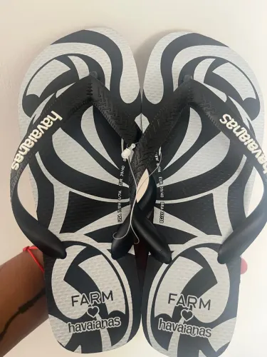 Chinelo Havaianas FARM - Novo