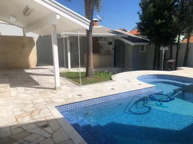 Sobrado à venda em Campinas, Parque Alto Taquaral, com 2 suítes, com 215.03 m², Bolsão Alt